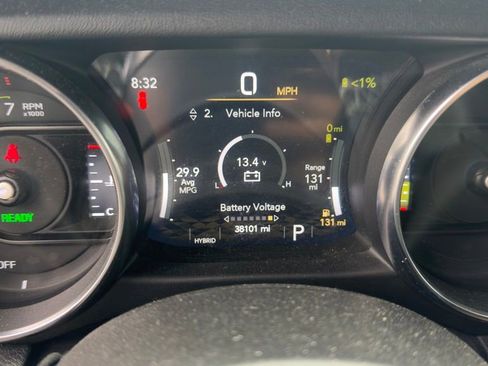 Used 2023 Jeep Wrangler Unlimited Sahara w/ Cold Weather Group AWD/4WD image 13