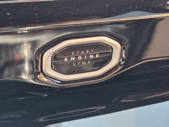 New 2027 Jeep Grand Cherokee Limited w/ Technology Group II RWD image 22