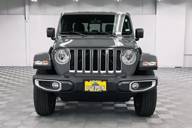 Used 2022 Jeep Gladiator Overland w/ Popular Equipment Package AWD/4WD image 4