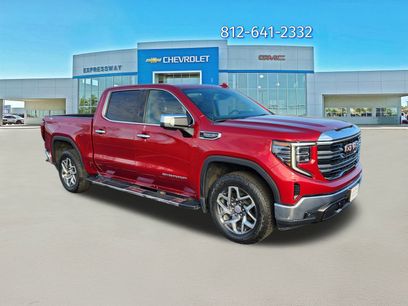 Used 2024 GMC Sierra 1500 SLT w/ SLT Premium Package
