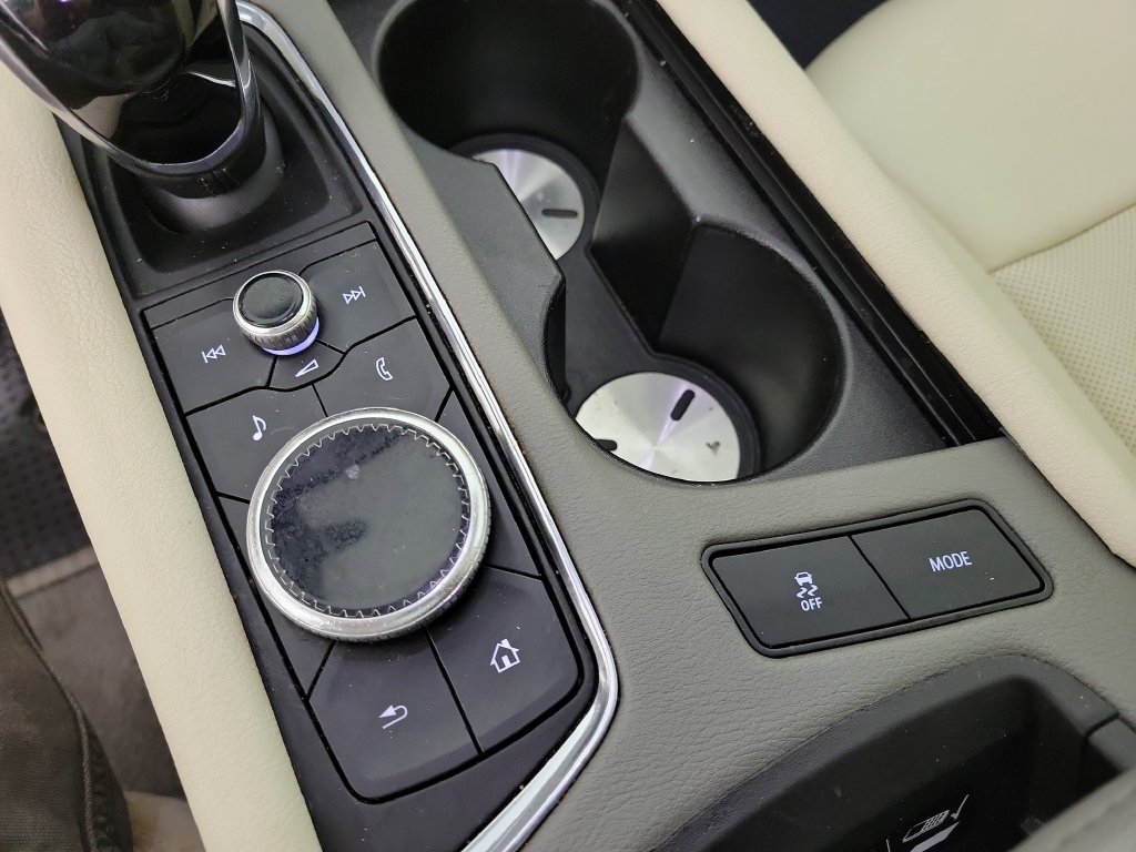 Used 2021 Cadillac XT6 Premium Luxury FWD image 33