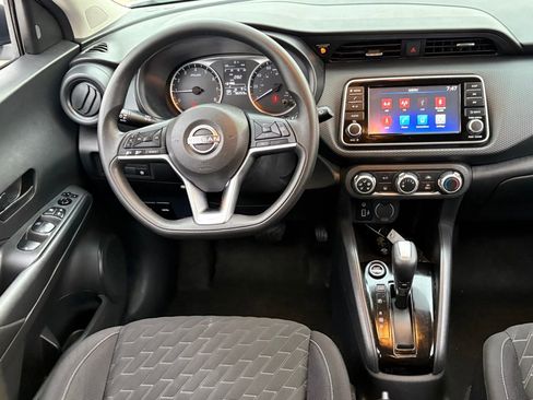 Used 2022 Nissan Kicks S image 13