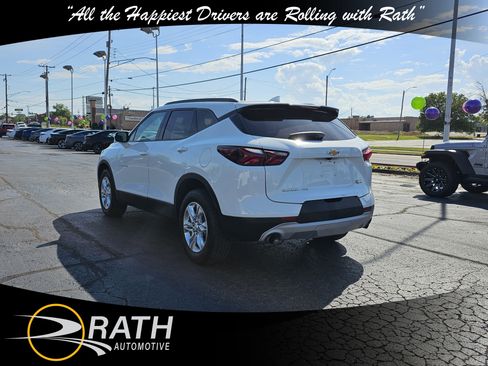 Used 2022 Chevrolet Blazer LT AWD/4WD image 8