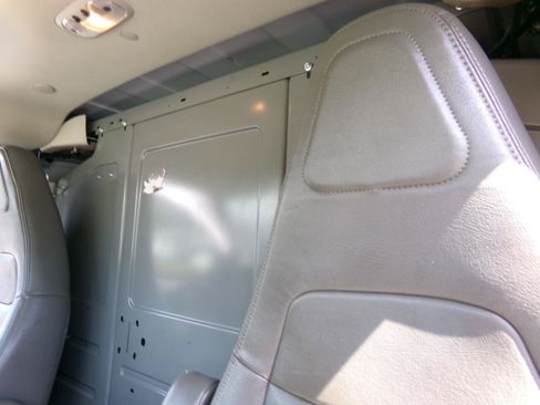 Used 2019 Chevrolet Express 3500 Extended w/ Driver Convenience Package RWD image 17