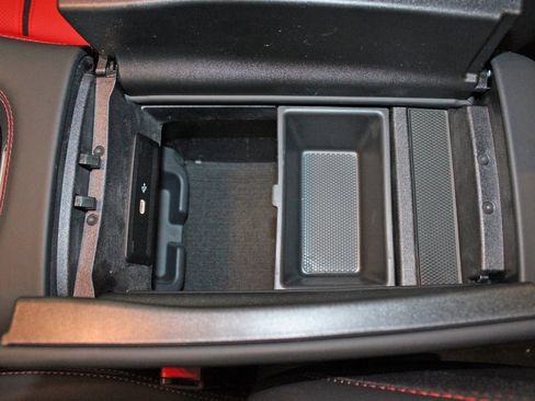 Certified 2026 Mercedes-Benz GLE 53 AMG 4MATIC image 27