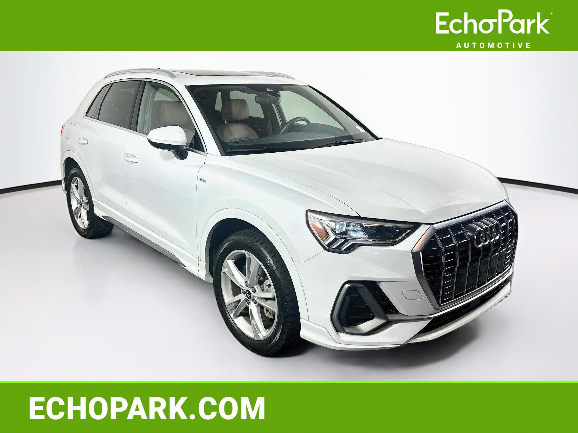 Used 2022 Audi Q3 2.0T Premium Plus w/ Premium Plus Package AWD/4WD image 1