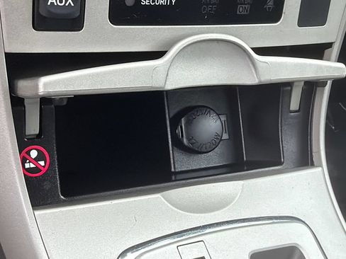 Used 2012 Toyota Corolla LE FWD image 24