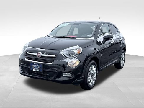 Used 2016 FIAT 500X Lounge image 2