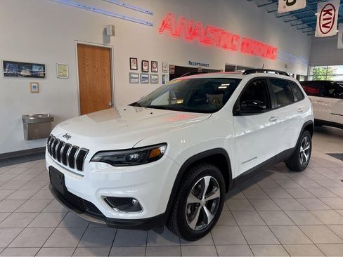 Used 2022 Jeep Cherokee Limited AWD/4WD image 8