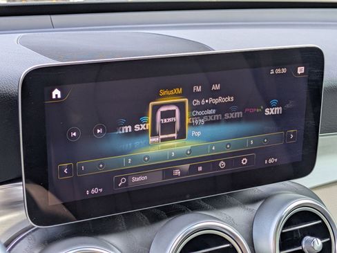 Certified 2022 Mercedes-Benz GLC 300 image 23