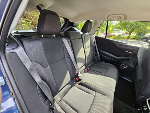Used 2024 Subaru Outback Premium AWD/4WD image 13