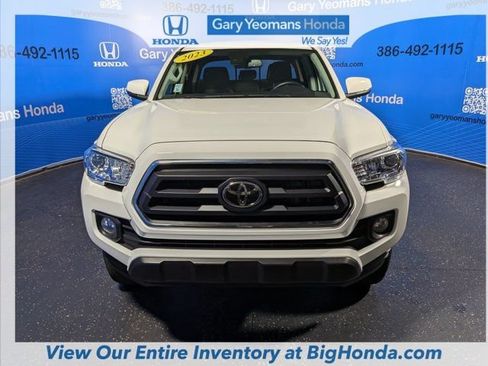 Used 2023 Toyota Tacoma SR5 w/ Technology Package AWD/4WD image 9