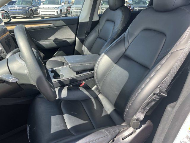 Used 2022 Tesla Model Y Performance AWD/4WD image 25