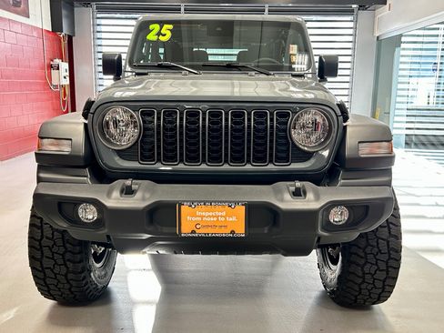 Certified 2025 Jeep Wrangler Sport AWD/4WD image 55
