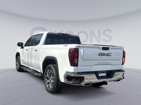 New 2026 GMC Sierra 1500 SLT w/ SLT Premium Plus Package AWD/4WD image 4