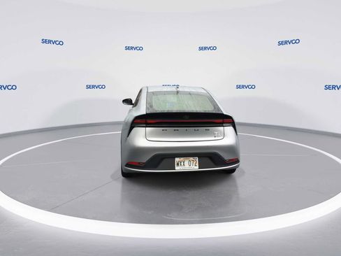 Used 2024 Toyota Prius LE FWD image 7