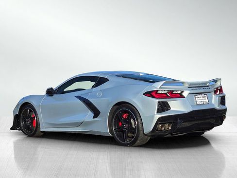 Used 2022 Chevrolet Corvette Stingray Premium Cpe w/ Z51 Performance Package image 6
