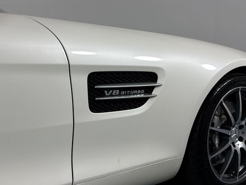 Used 2018 Mercedes-Benz AMG GT Roadster image 46