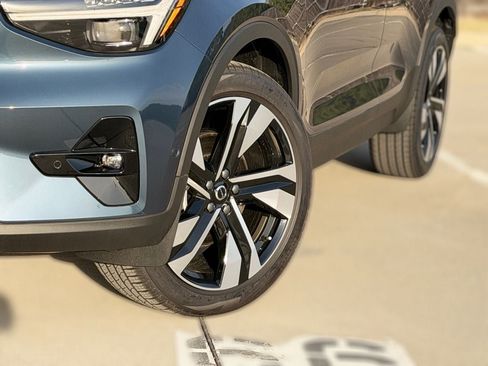New 2026 Volvo XC40 B5 Ultra w/ Protection Package Premier AWD/4WD image 7