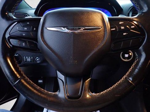Used 2019 Chrysler 300 S AWD/4WD image 14