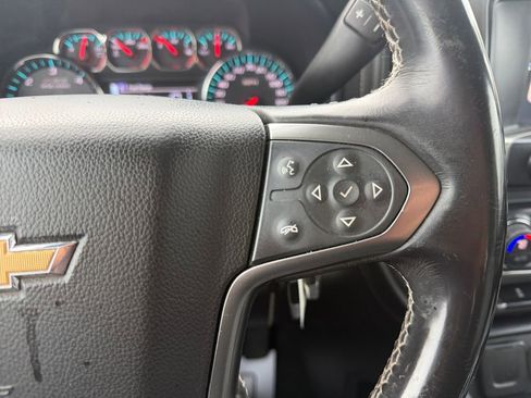 Used 2018 Chevrolet Silverado 1500 LTZ Z71 image 29