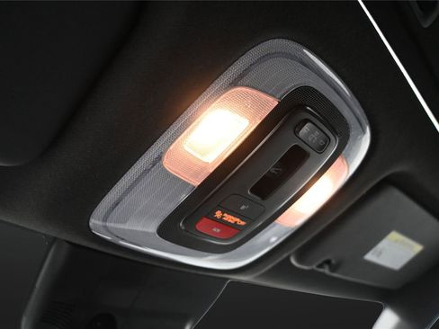 Used 2023 Hyundai Elantra N FWD image 6