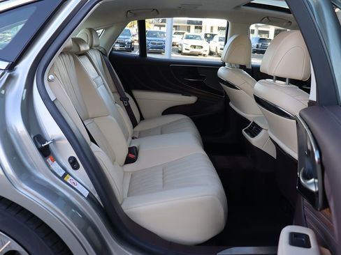 Used 2018 Lexus LS 500 image 52