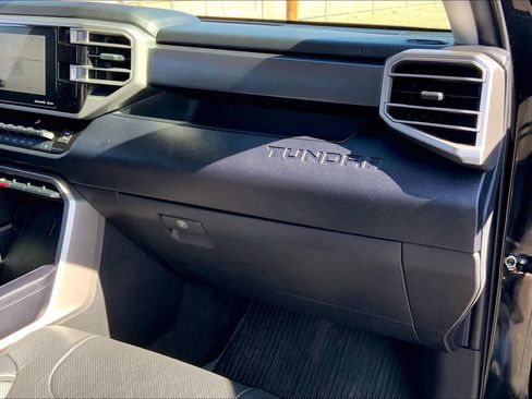 Used 2023 Toyota Tundra SR5 w/ SR5 Premium Package image 18