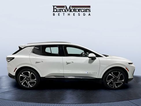 Used 2024 Chevrolet Equinox EV LT w/ Active Safety Package 3 FWD image 6