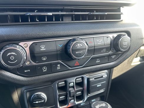 New 2026 Jeep Wrangler Sport S image 17