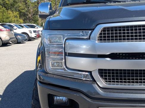 Used 2019 Ford F150 Platinum w/ Equipment Group 701A Luxury image 8