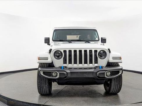 Used 2023 Jeep Wrangler Unlimited Sahara image 12