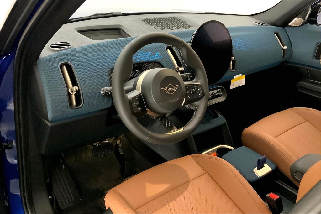 Used 2026 MINI Cooper Countryman S w/ Comfort Package Max AWD/4WD image 4