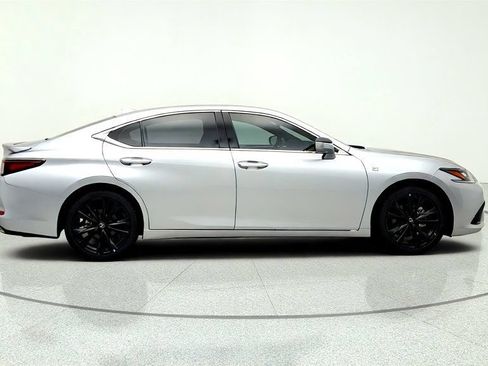 Used 2024 Lexus ES 350 F Sport w/ Accessory Package (Z2) FWD image 4