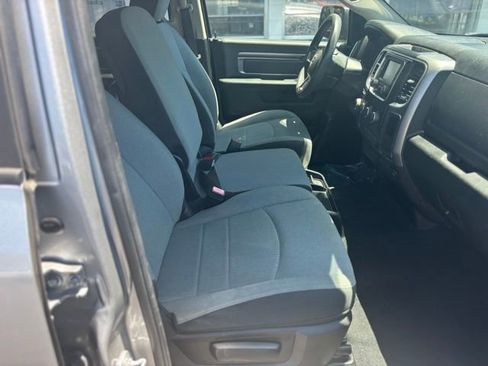 Used 2021 RAM 1500 Classic SLT RWD image 12