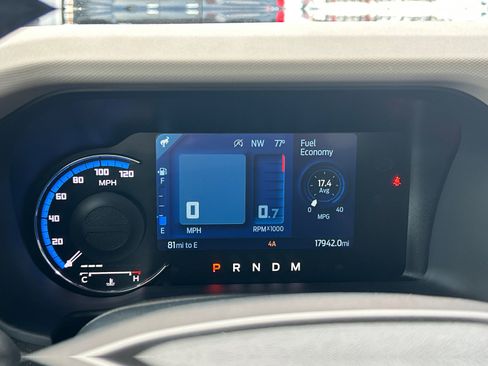 Used 2024 Ford Bronco Wildtrak image 19