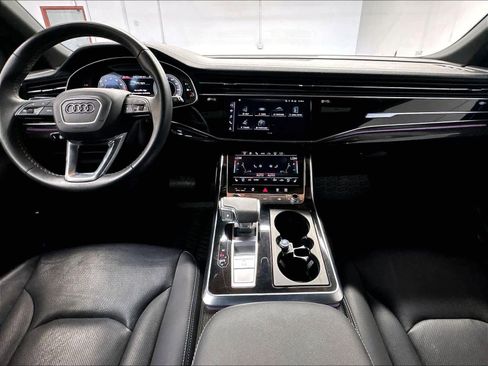 Used 2023 Audi Q8 Prestige w/ Prestige Package AWD/4WD image 16
