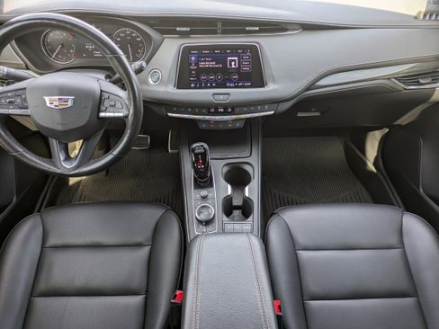 Used 2023 Cadillac XT4 Sport w/ Cold Weather Package image 10