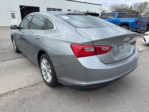 Used 2024 Chevrolet Malibu LT image 4