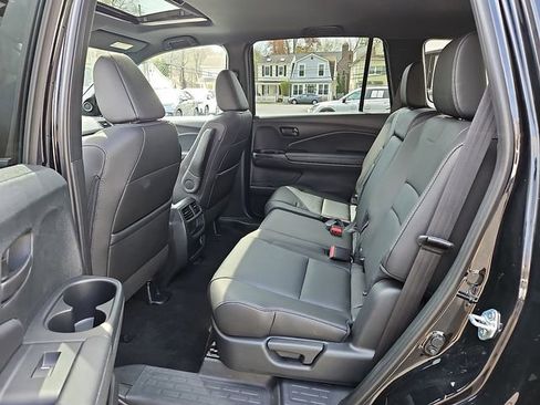 Certified 2023 Honda Passport EX-L image 10