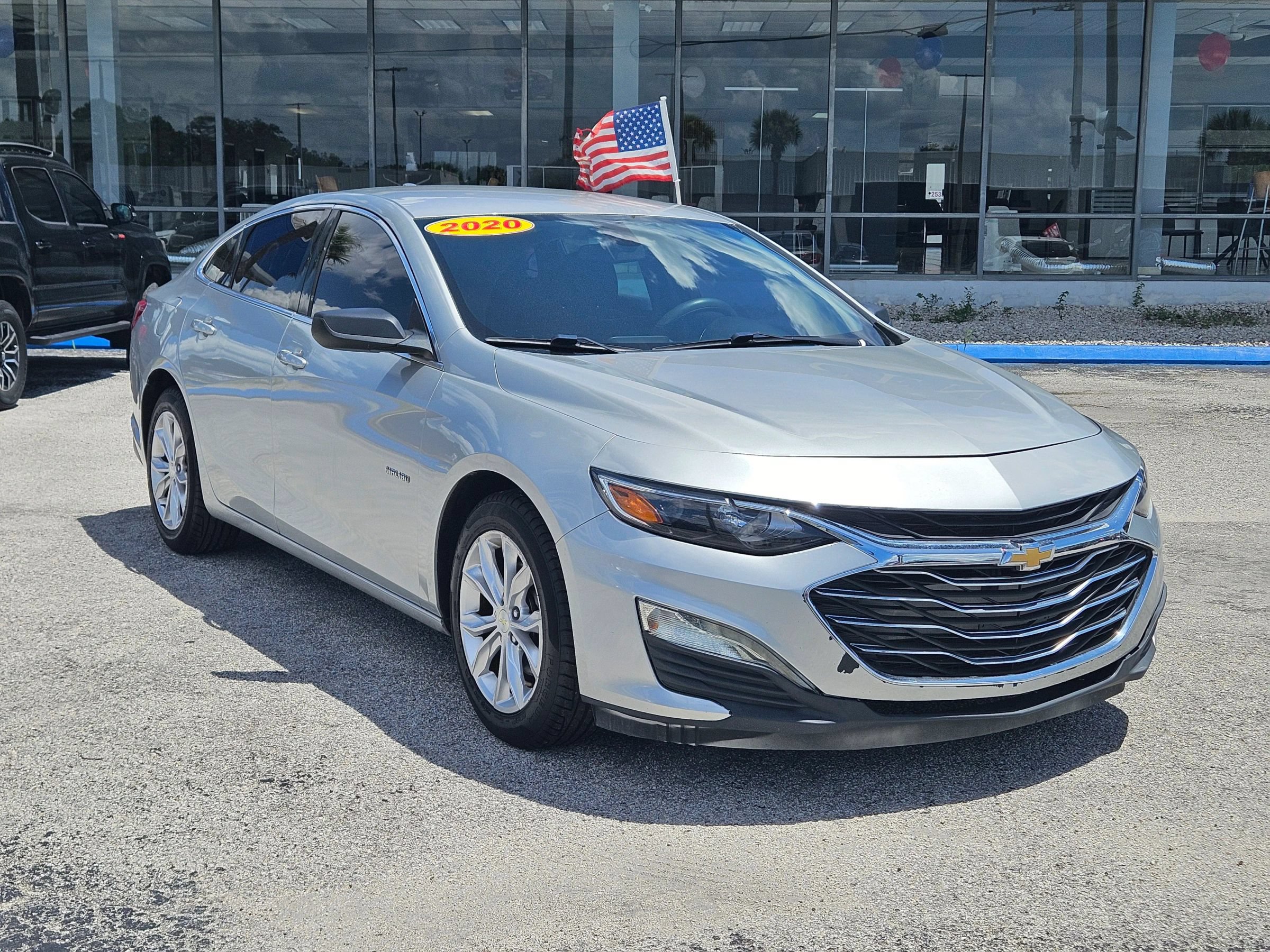 Used 2020 Chevrolet Malibu LT FWD image 18