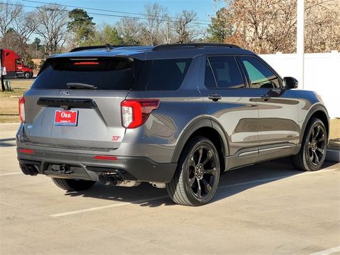 Used 2021 Ford Explorer ST w/ Equipment Group 401A image 4