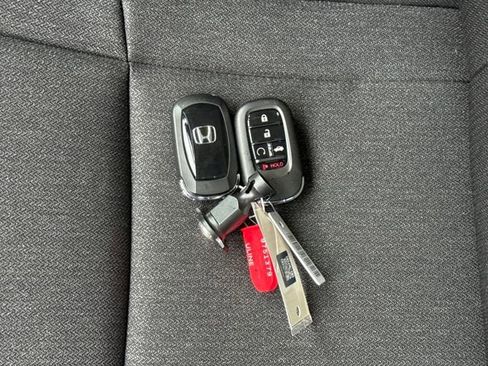 New 2025 Honda Accord LX image 27