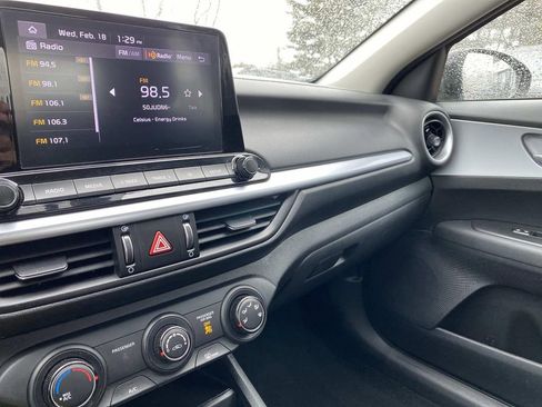 Used 2022 Kia Forte LXS image 26