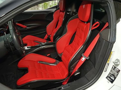 Used 2023 Ferrari SF90 Stradale AWD/4WD image 13