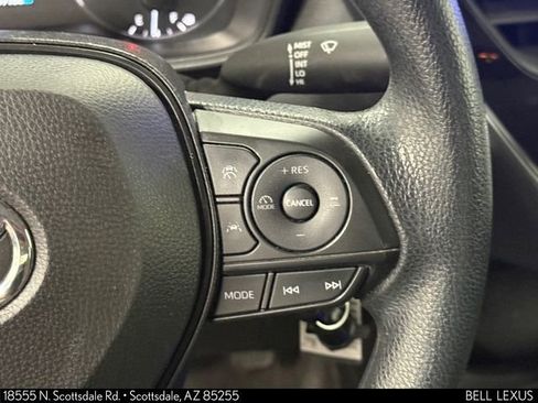 Used 2023 Toyota Corolla LE FWD image 17