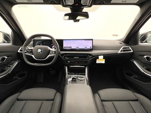 Certified 2026 BMW 330i xDrive Sedan w/ Premium Package AWD/4WD image 24