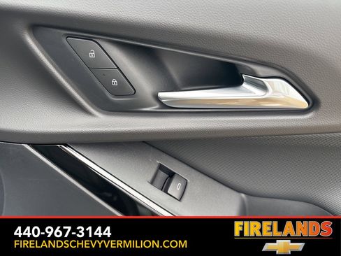 New 2026 Chevrolet Equinox LT w/ Convenience Package II image 30