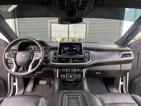 Used 2021 Chevrolet Tahoe LT w/ Rear Media and Nav Package RWD image 18