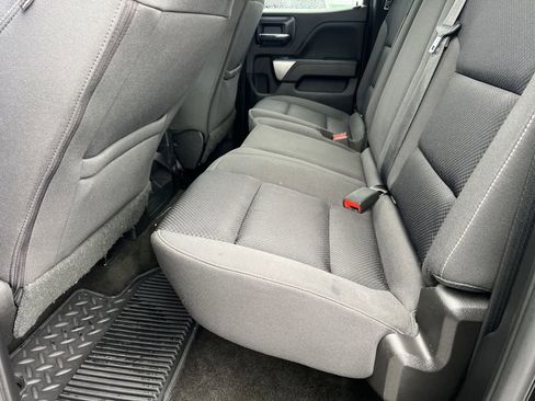 Used 2018 Chevrolet Silverado 1500 LT image 15